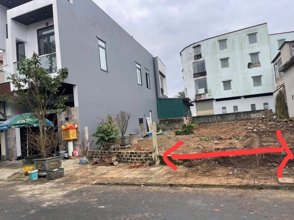 Nhà Phố Mặt Tiền Mạc Đỉnh Chi, Quận 2 102m² - Mặt tiền kinh doanh