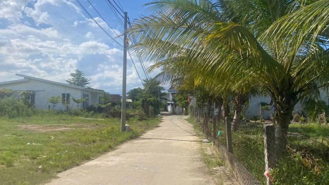 Bán Đất Thôn 5 Hòa Khương 149m² - Sổ Đỏ Sẵn Sàng - Giá Tốt 8xx Triệu