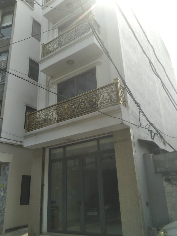 Nhà phố Lĩnh Nam, Hoàng Mai 70m² - Thích hợp KD!