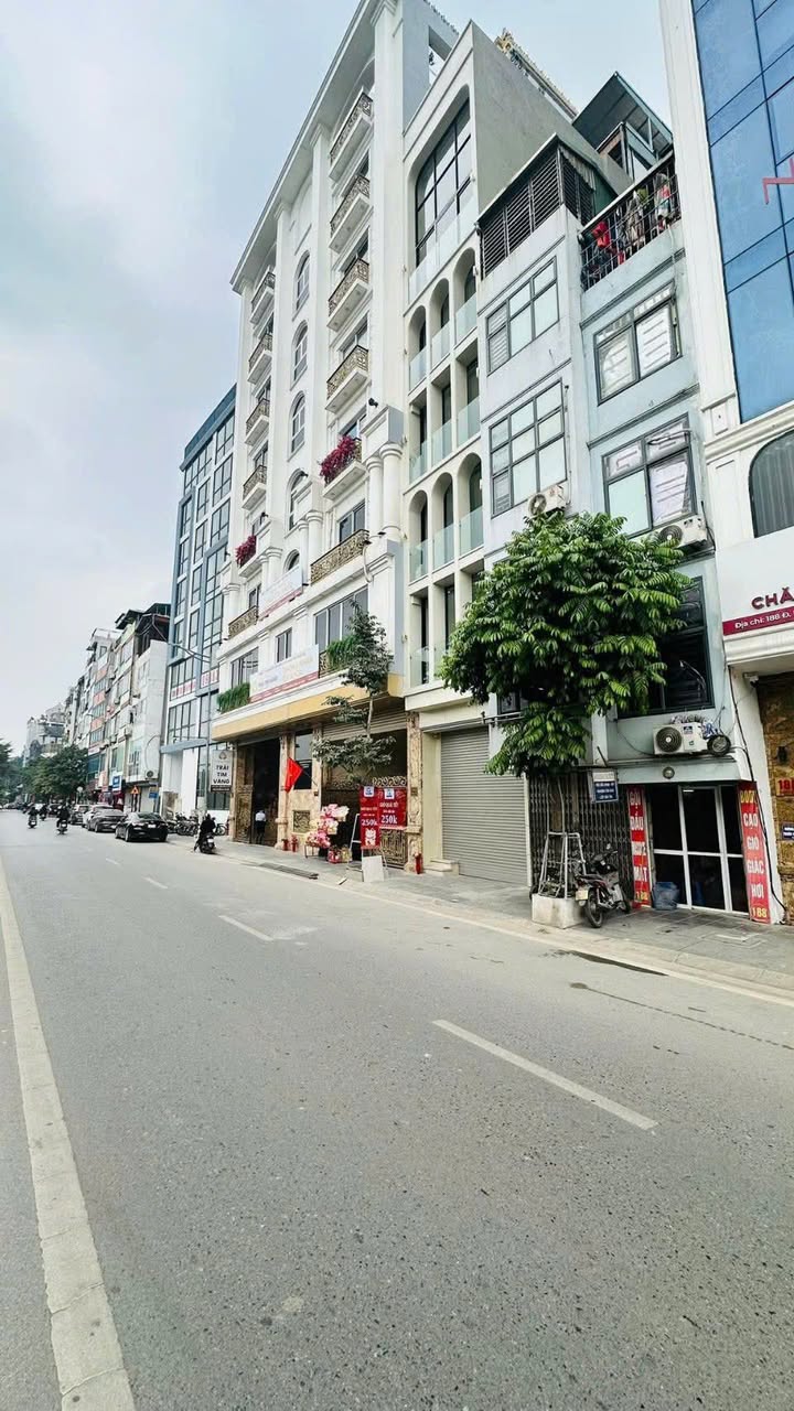 Đất nền Tây Hồ Tây 55m² giá 11 tỷ - Sổ đỏ chính chủ