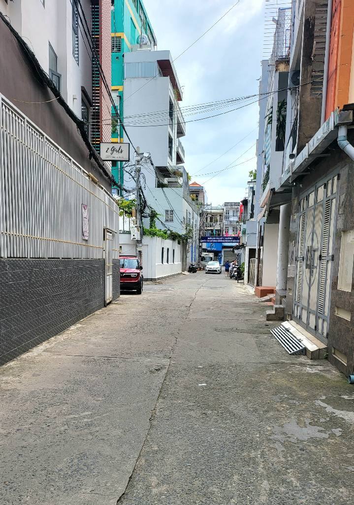 Nhà riêng Tân Bình 58m² – Ô tô vào tận nhà, giá hơn 6 tỷ!