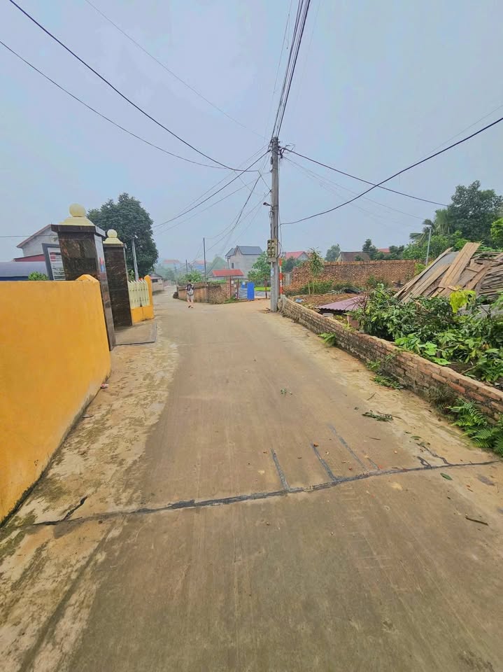 Đất Sóc Sơn 100m² - Sổ Đỏ Full Thổ Cư, Mặt Tiền Rộng 6m