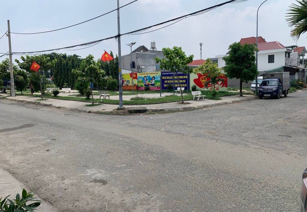 Đất Ngã Tư Gò Dưa Thủ Đức 137m² Sổ Riêng - Giá Tốt Dưới 50tr/m²