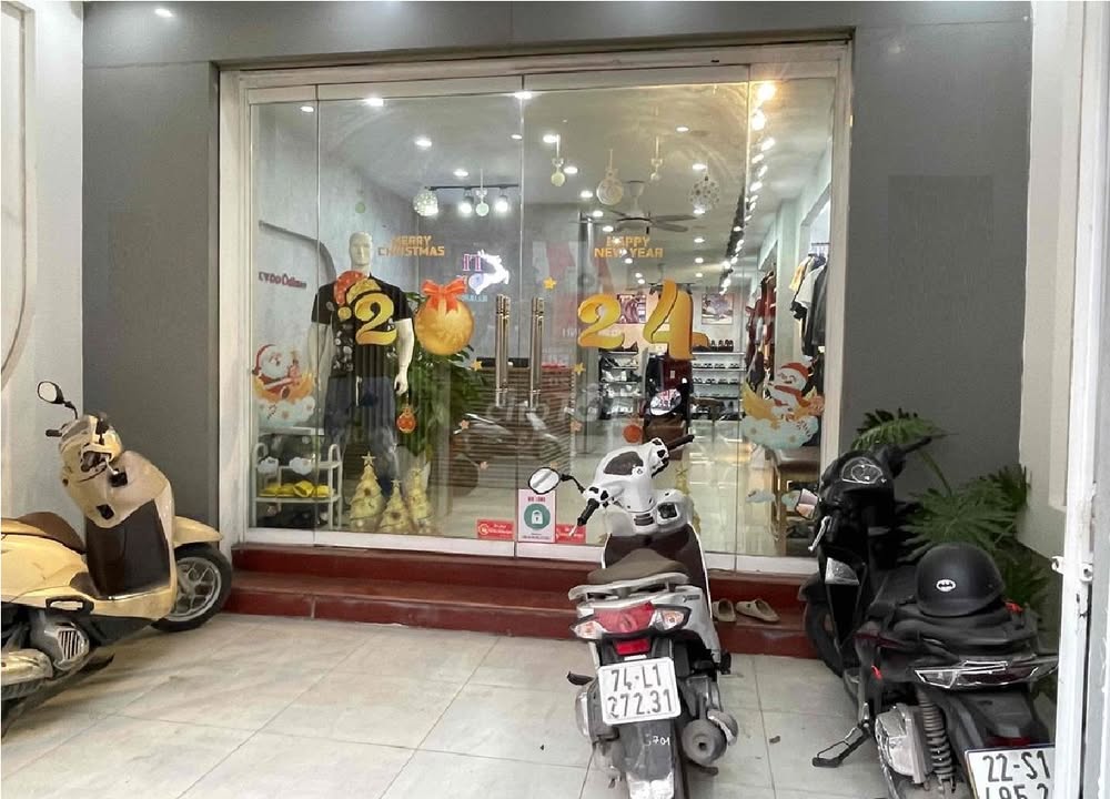 Cho thuê Mặt phố Trung Kính (Cầu Giấy) - 100m² x 5 Tầng - Kinh doanh Sầm uất