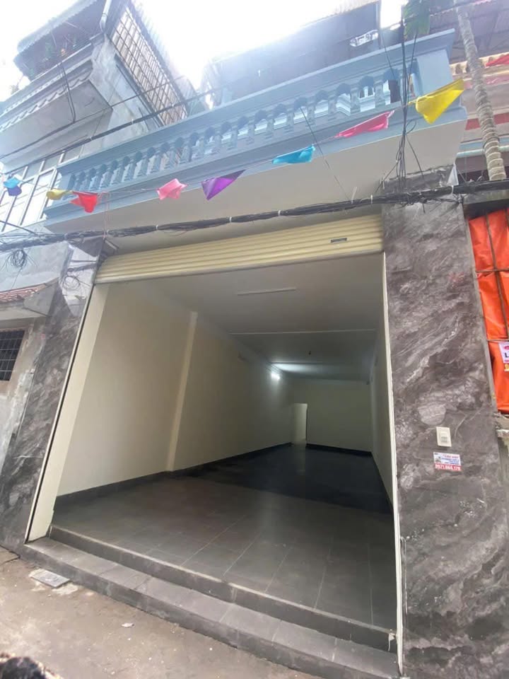 Cho thuê nhà 3 tầng Ngõ 6 Cầu Bươu, Thanh Trì 110m² - Kinh doanh đa ngành nghề