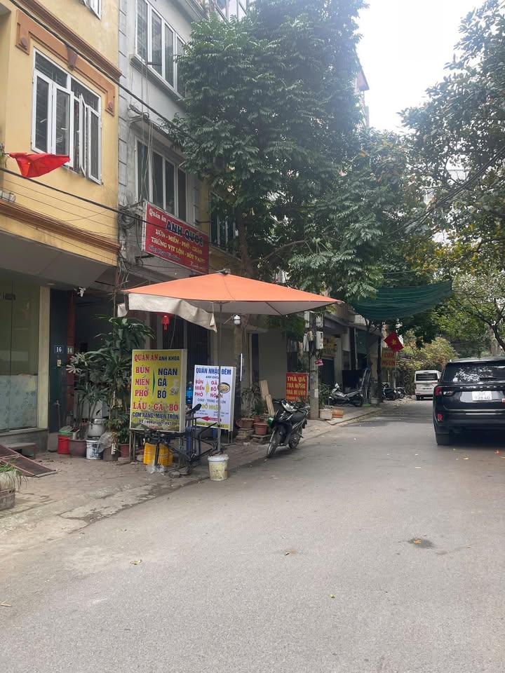 Mặt bằng kinh doanh mặt tiền Phạm Văn Đồng 70m² - Sẵn sàng đón khách