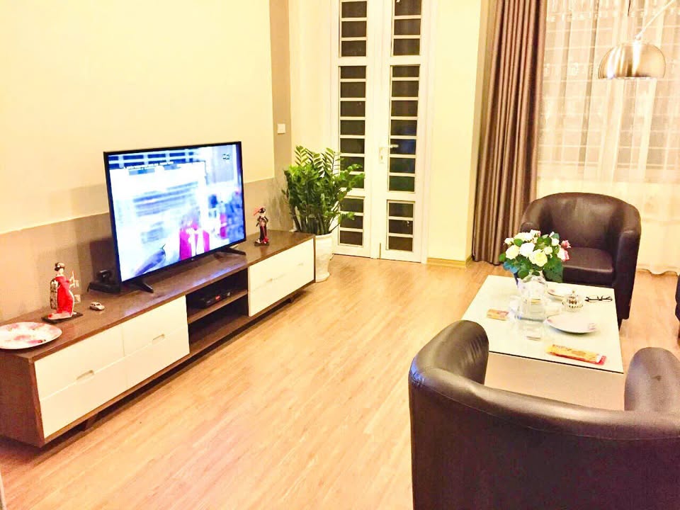 Cho thuê nhà 5 tầng Ngõ 38 Xuân La, Tây Hồ - 3PN, Full đồ xịn - 13 Triệu/tháng