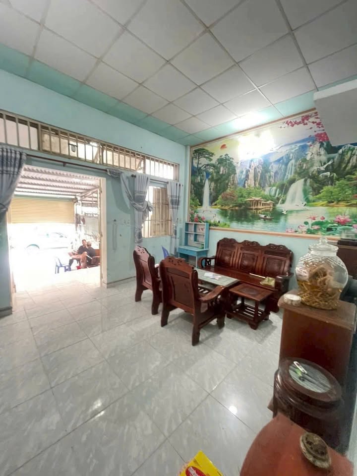 Nhà 1.55 Tỷ Đồng Nai - Gần Ngã Tư Quang Thắng, Đường Nguyễn Khuyến