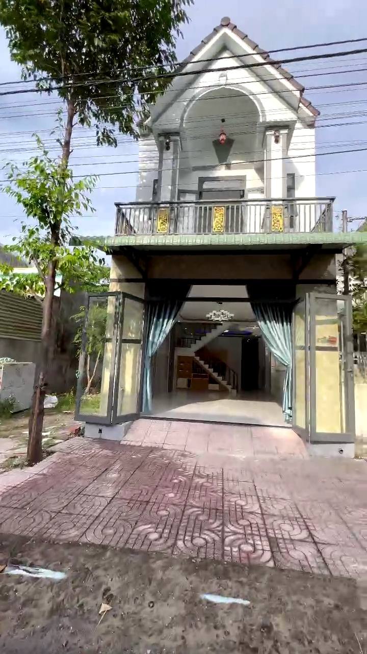 Nhà riêng Biên Hòa 90m² giá 2.55 tỷ - Sẵn sàng ở ngay!