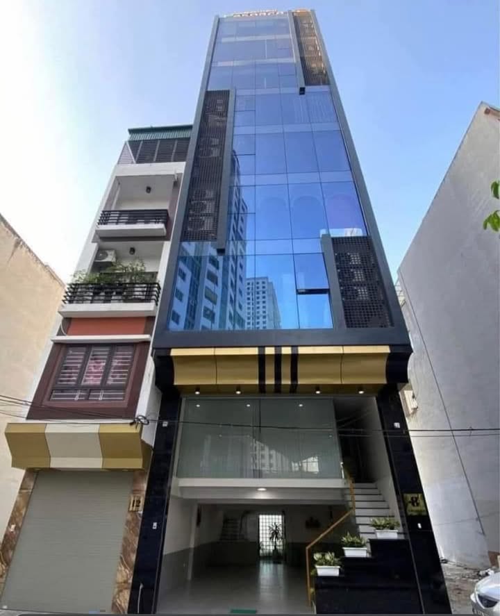 Cho thuê nguyên tòa nhà 7 tầng mặt tiền 5m, P. Vĩnh Hòa, Nha Trang - 55 triệu/tháng