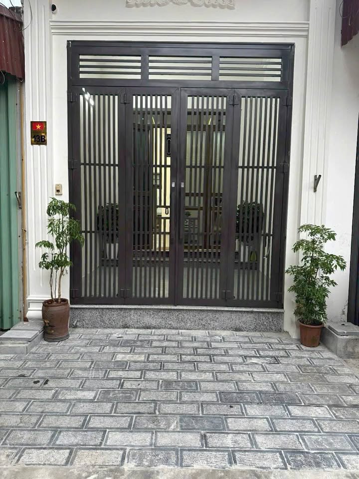 Nhà phố Phường Bích Đào 60m² giá 2 tỷ - Ô tô vào tận nơi, trung tâm!