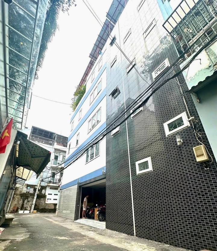 Nhà Góc Quang Trung Gò Vấp 90m² 5 Tầng Thang Máy - Giá Hơn 14 Tỷ