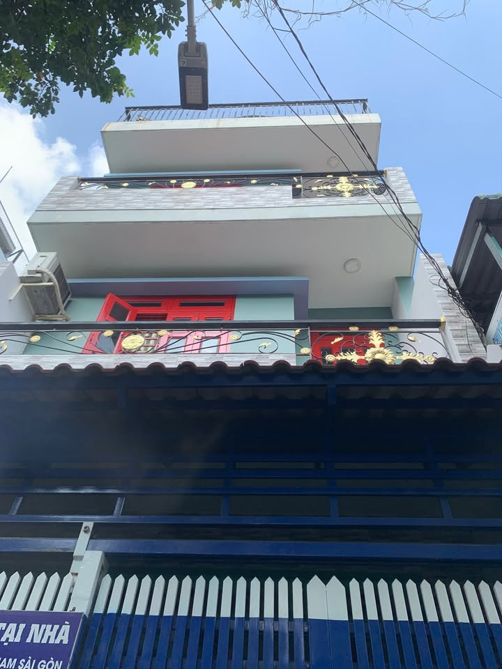 Nhà Quận 12 Nguyễn Văn Quá 75m² 6.5 tỷ - Ô tô vào tận nhà