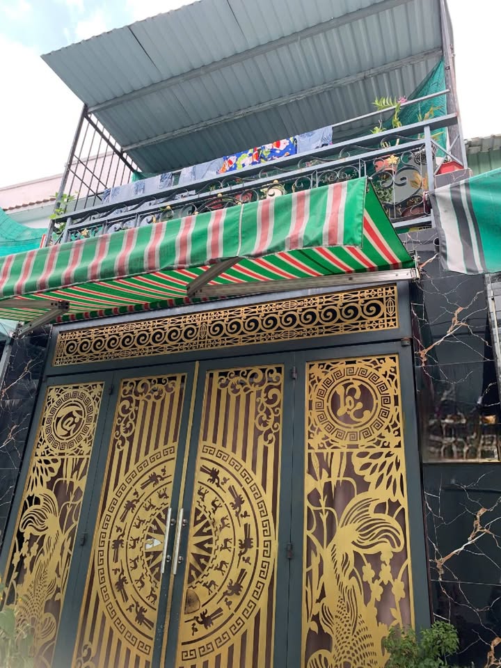 Nhà gần Chợ Bùi Dương Lịch Bình Tân 60m² giá 2.6 tỷ - Vị trí đẹp