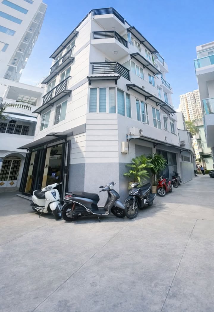 Nhà phố Lô Góc Q3, Sẵn Dòng Tiền 90tr/tháng, Mặt tiền kinh doanh