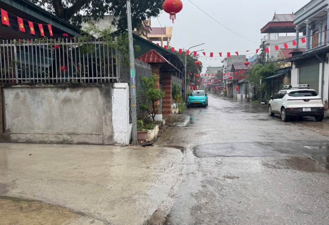 Bán Gấp Đất Vàng 183m² Đồng Hỷ - Tách 2 Lô, Ngay QL 1B