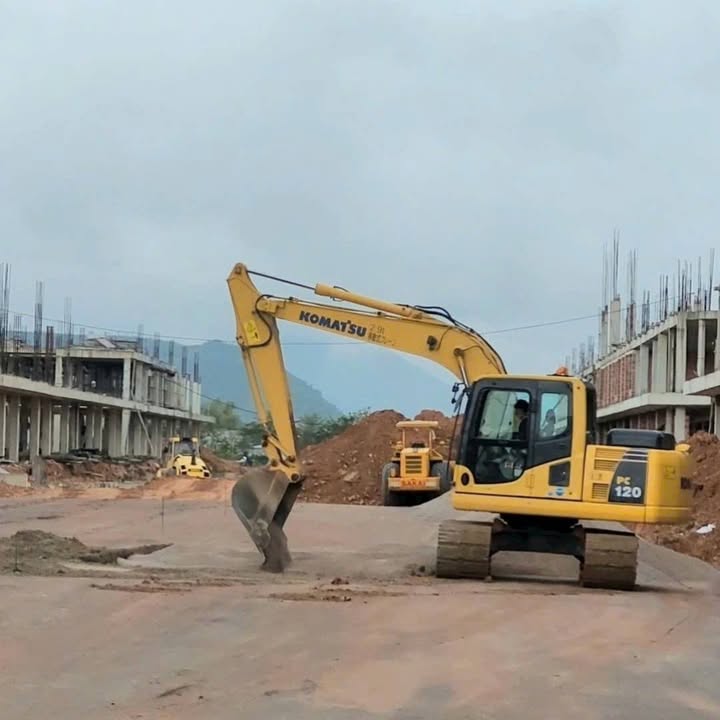 Đất nền Quy Nhơn Iconic 80m² - Sổ đỏ, view sông, giá 2.4 tỷ