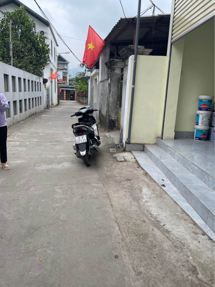 Nhà cấp 4 Thịnh Lang, TP. Hòa Bình 235m² - Sẵn sàng ở ngay!