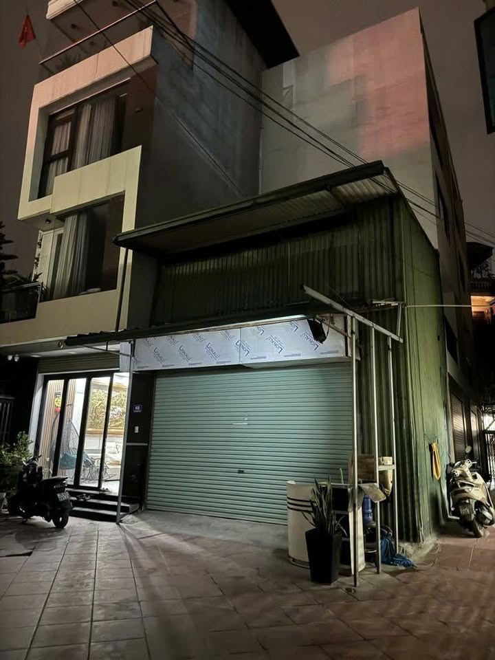 Nhà Mặt Phố Quang Trung Hà Đông - Lô Góc Ô Tô - 40m² - Hơn 10 Tỷ