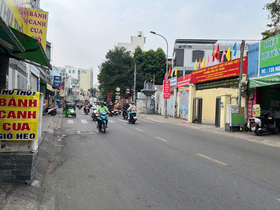 Nhà mặt tiền Nguyễn Văn Đậu Bình Thạnh 97m² 28 tỷ - Ô tô vào tận nhà