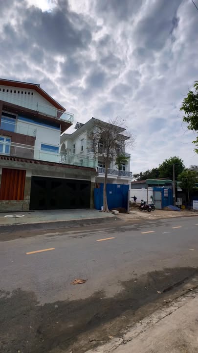 Đất Biệt Thự Thủ Đức 822m² View Sông - Sổ Đỏ Chính Chủ!