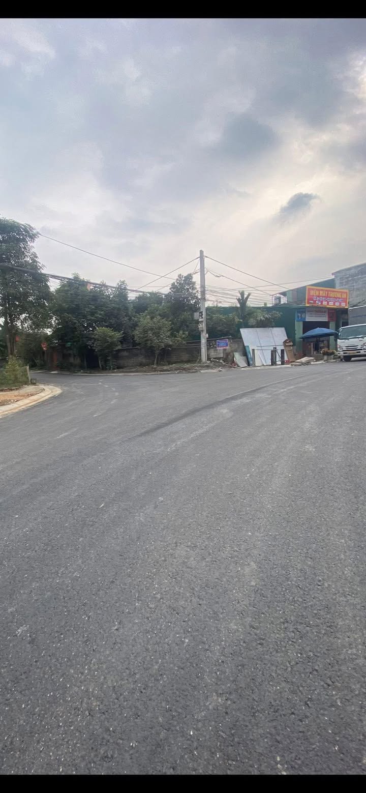 Đất thổ cư 100m² Hoàng Khai, Yên Sơn - Sổ đỏ sẵn sàng, giá chỉ 7xx triệu