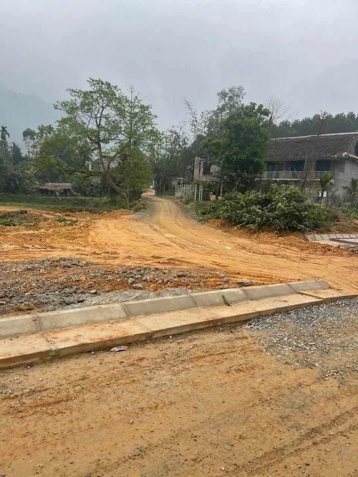 Bán Đất Vườn Tuyên Quang 260m² - Gần Suối Khoáng, Sổ Đỏ Sẵn Sàng