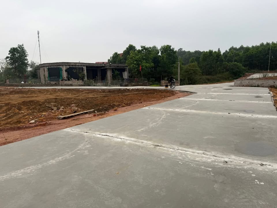 Đất Nền Phổ Yên 100m² - Sổ Đỏ 80m² Thổ Cư, Giá Tốt Đầu Tư