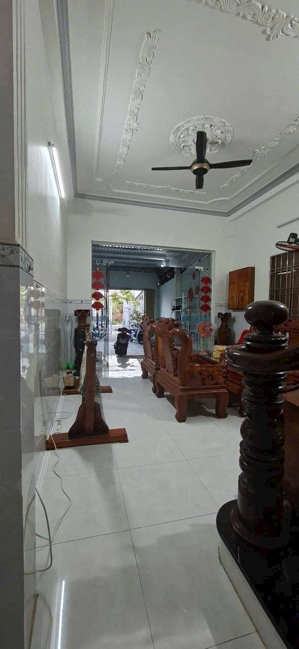 Nhà phố Vĩnh Lạc 162m² 4 tỷ - Mặt tiền kinh doanh