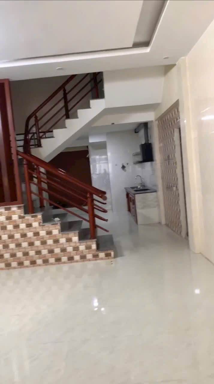 Nhà Riêng 3 Tầng Ngõ Hà Huy Tập, TP Vinh 210m² - Ô tô vào tận nhà!