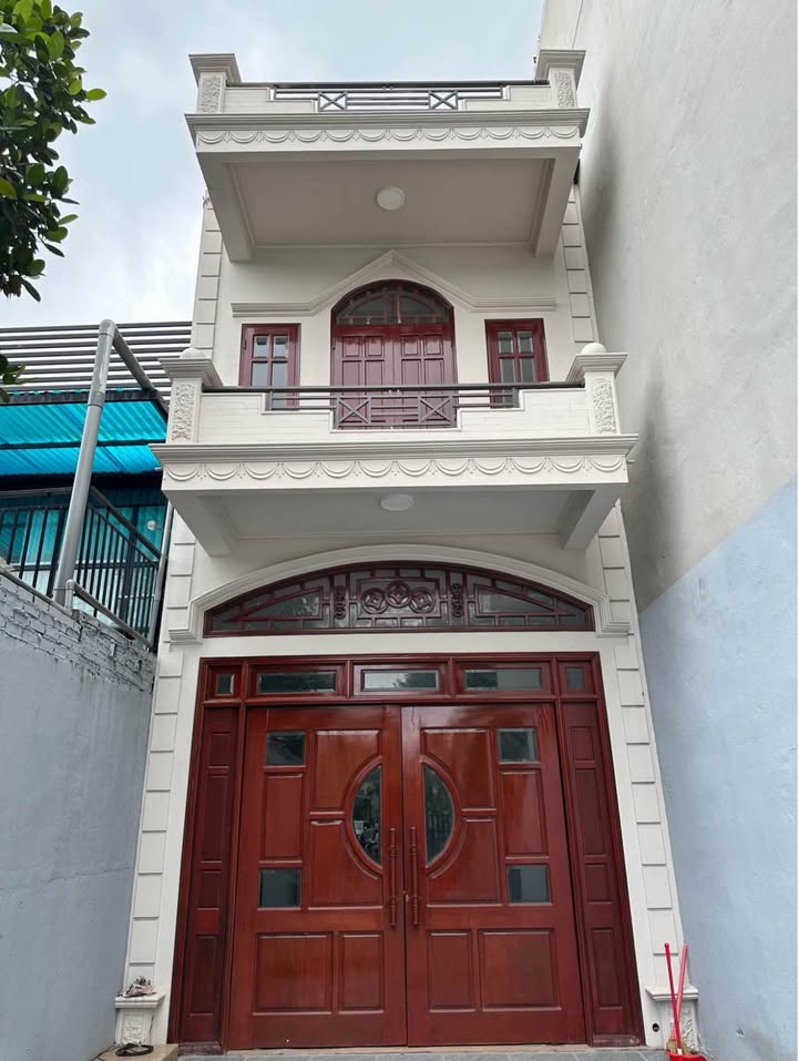 Nhà Mặt Tiền Đại Lộ Hòa Bình, Móng Cái 146m² - Kinh Doanh Đỉnh Cao