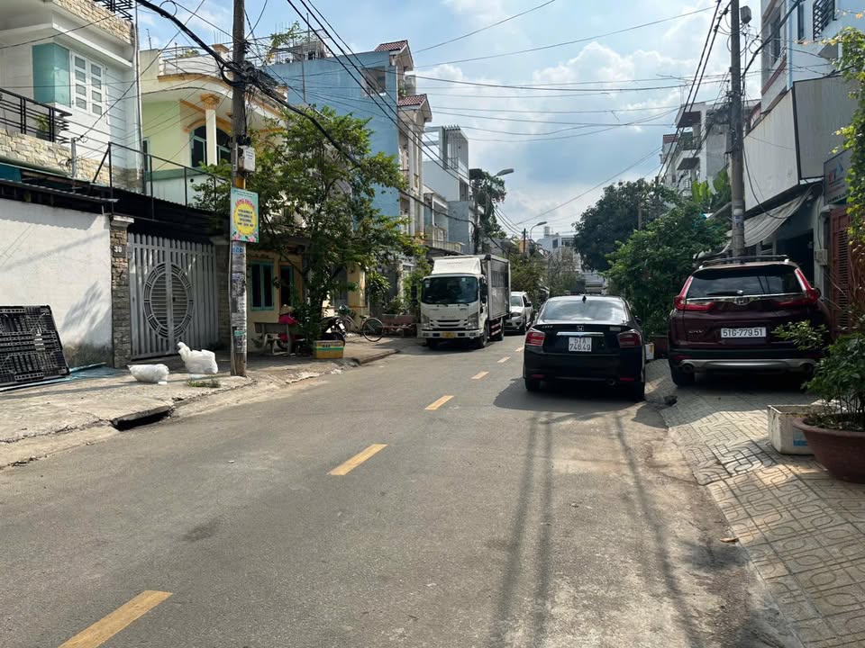 Nhà mặt tiền Đường T8, Tây Thạnh, Tân Phú 100m² giá 9.8 tỷ - Mặt tiền kinh doanh