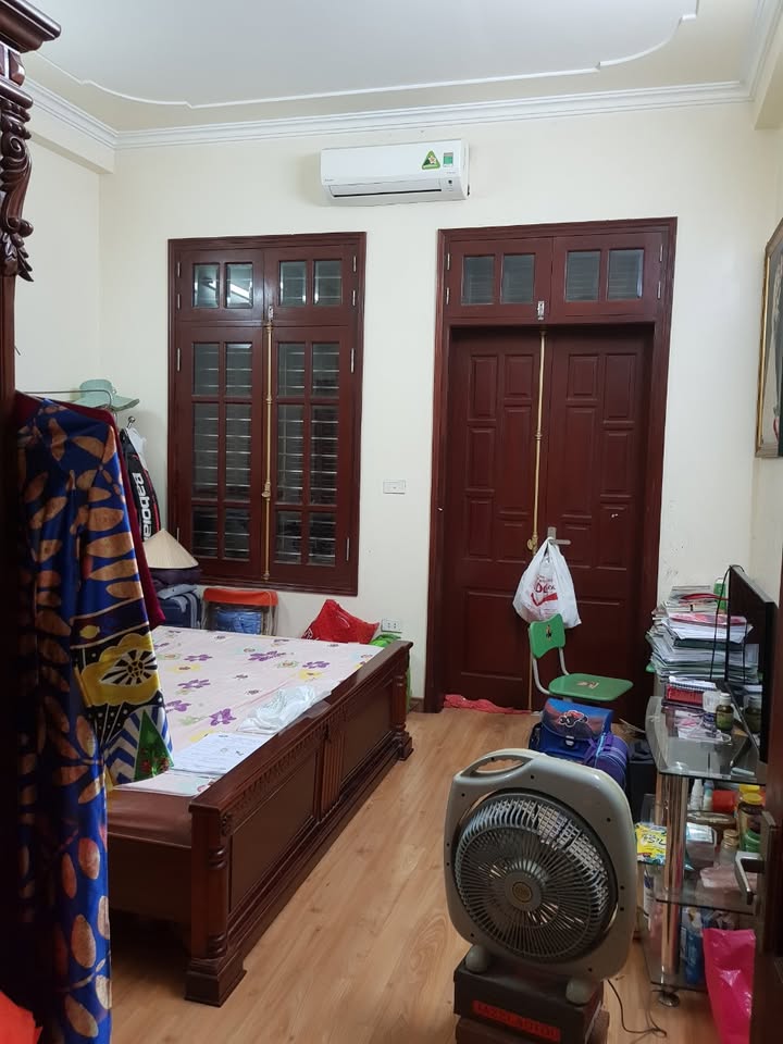 Cho thuê nhà 5 tầng Mỗ Lao, Hà Đông - 60m², ô tô tránh, sẵn ở