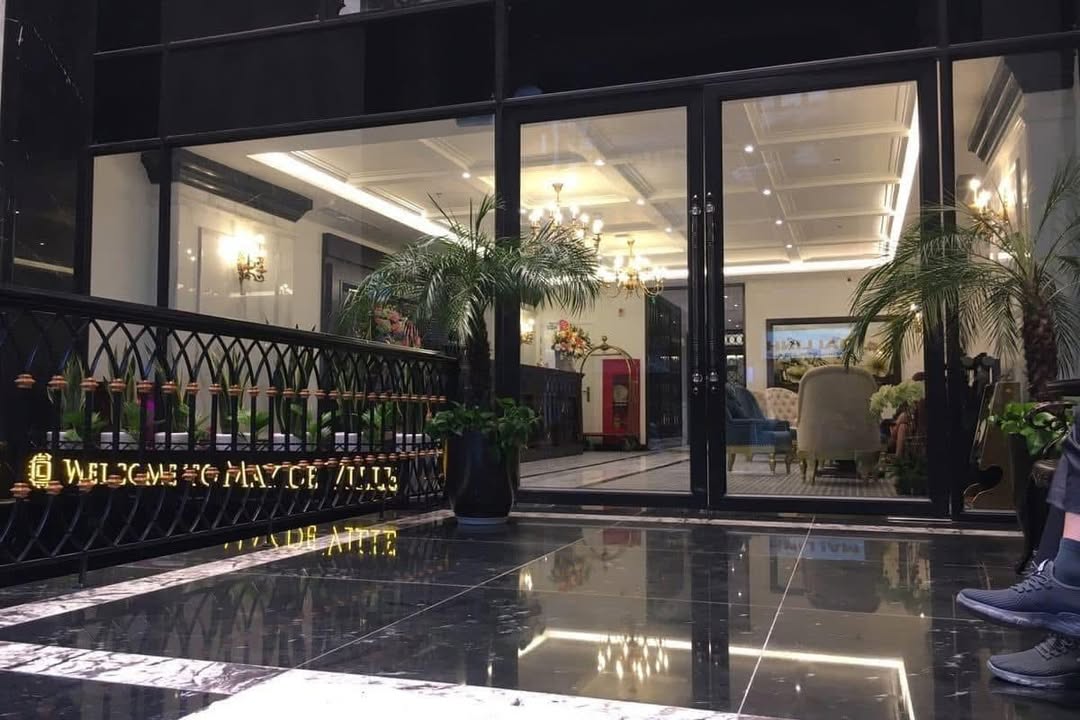 Nhà mặt phố Hàng Quạt 173m² 202 tỷ - Chính chủ bán