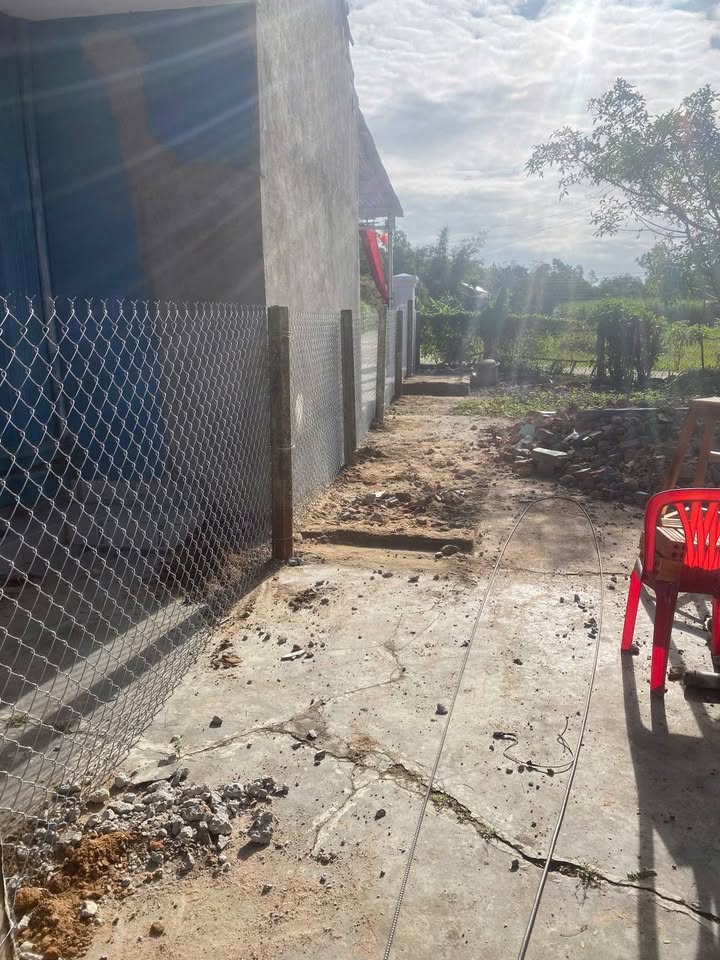 Bán Đất Lô Góc Phú Yên 132m² - Hẻm Ô Tô, View Đồng Ruộng Thoáng Mát