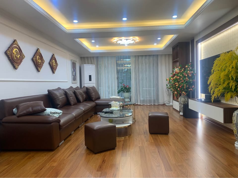 Nhà Mặt Tiền Kinh Doanh Phường Hồng Hải, Hạ Long - 67.5m² Giá 14 Tỷ