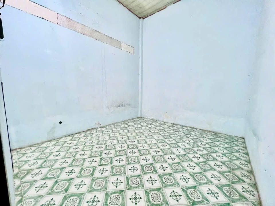 Cho thuê nhà cấp 4 50m² 2PN, Hẻm xe tải Quận 12 - Giá 4.5 triệu/tháng