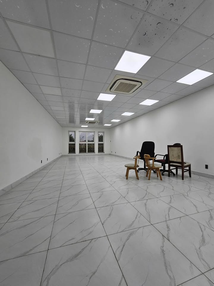 Văn phòng Phạm Văn Đồng, Gò Vấp 70m² - Sẵn sàng làm việc!