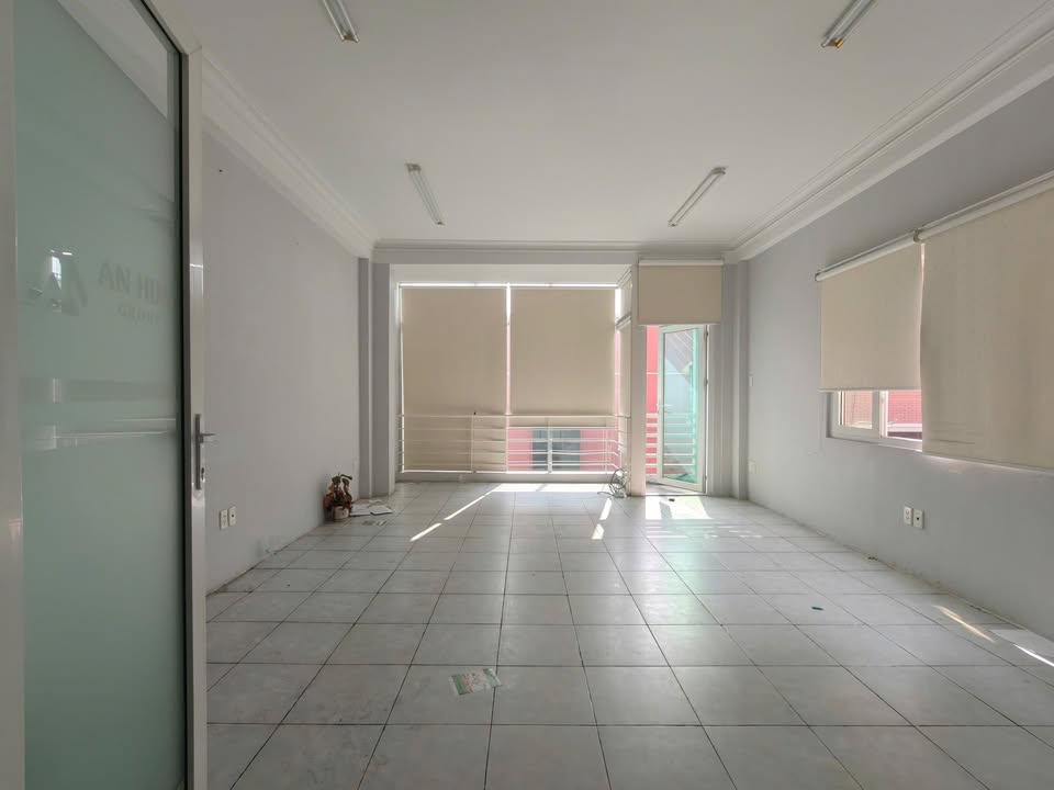 Văn phòng Cộng Hòa Tân Bình 95m² - Vị trí trung tâm đắc địa!