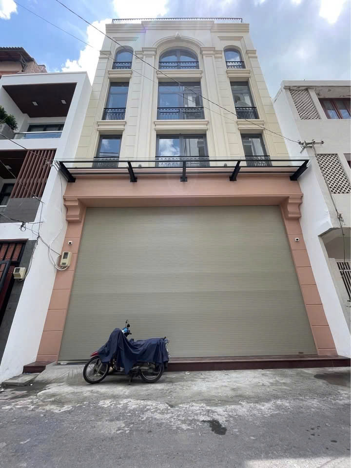 Toà nhà văn phòng Trường Chinh Tân Bình 500m² - Sẵn sàng làm việc