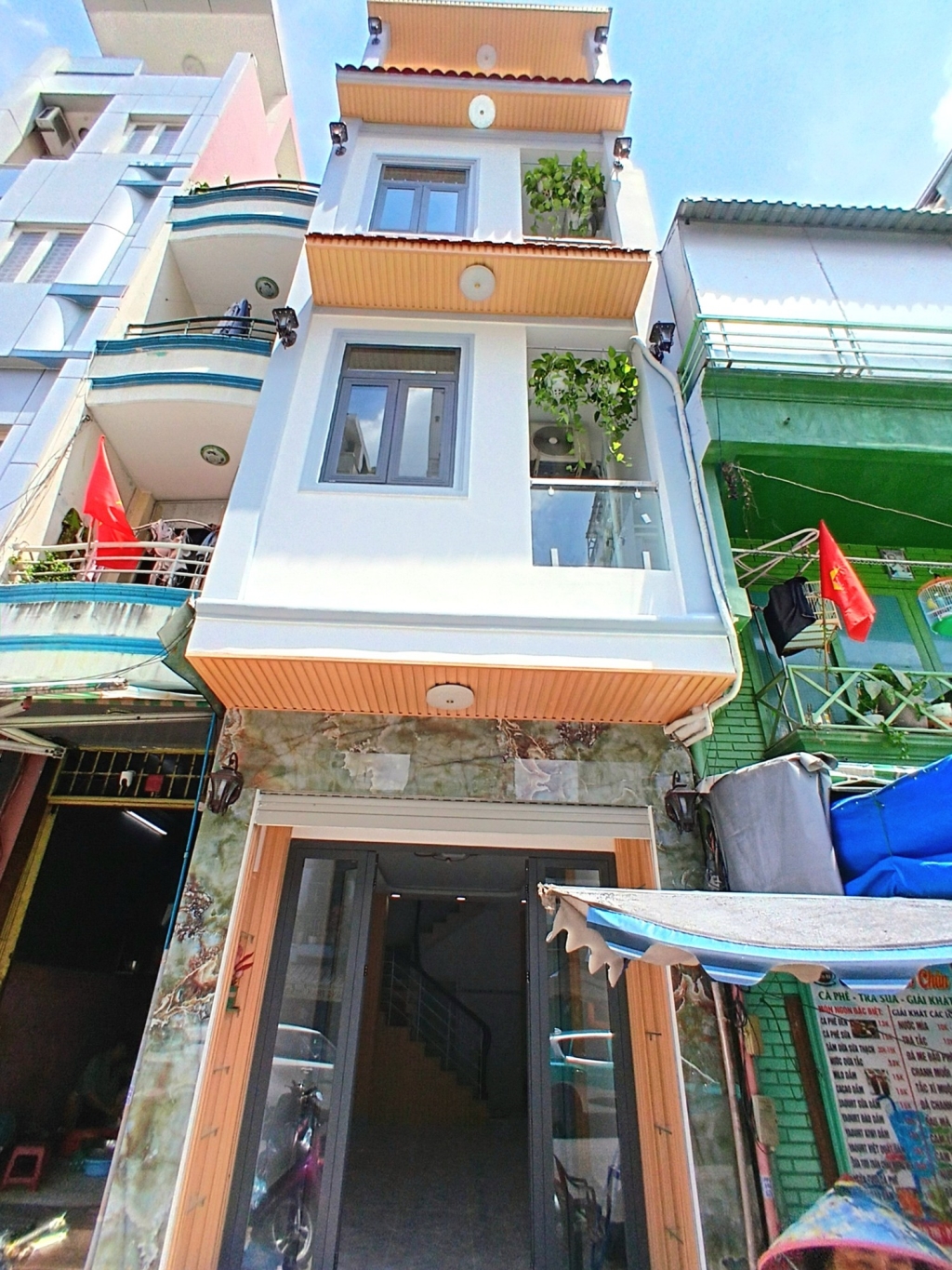 Nhà mặt tiền Q5 30m² giá 14,5 tỷ - Mặt tiền kinh doanh