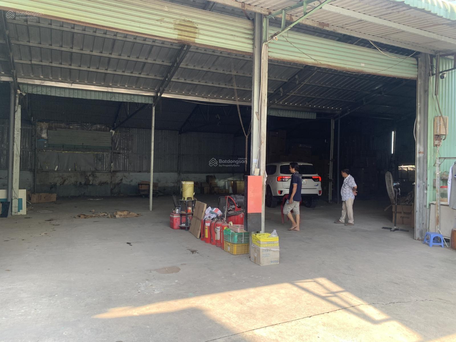 Kho Tran Dai Nghia Tan Kien 100m2 30 trieu - Gan KCN