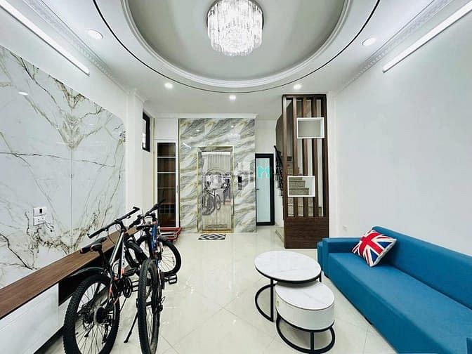 Nhà Hoàng Hoa Thám Đội Cấn 36m² giá 12 tỷ - Sẵn sàng ở ngay