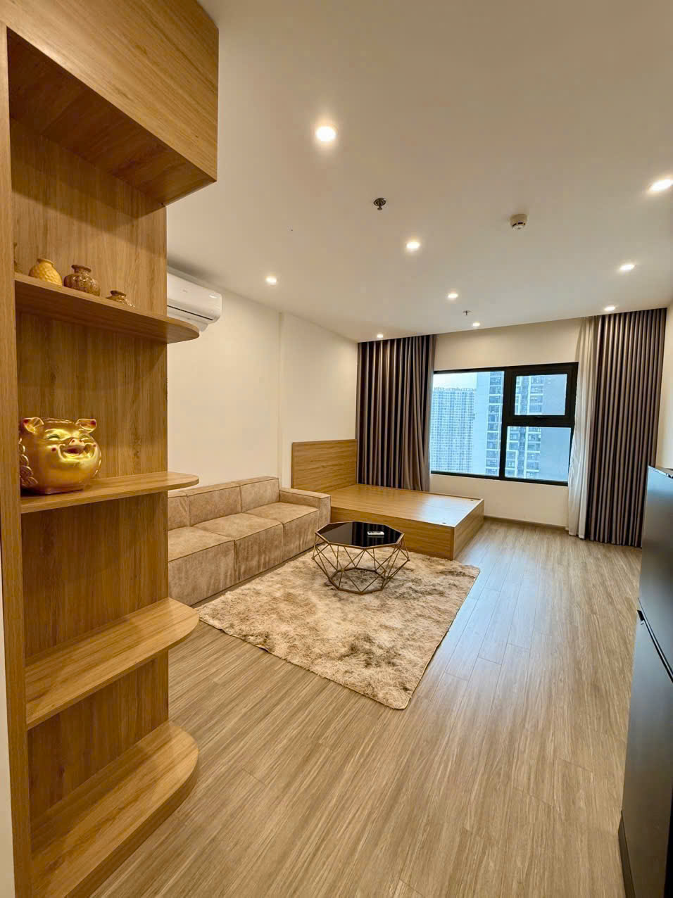 Căn hộ Vinhomes Smart City Tây Mỗ 30.3m² 2.2 tỷ - View đẹp