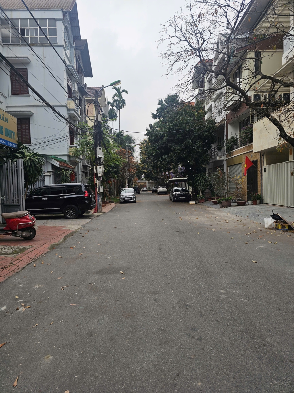 Nhà riêng Lâm Du 230m² 62 tỷ - Ô tô vào tận nhà