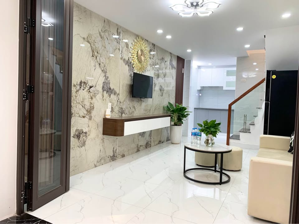 Nhà riêng ngõ 280 Trần Nguyên Hãn 30m² 1,94 tỷ - Full nội thất sẵn ở