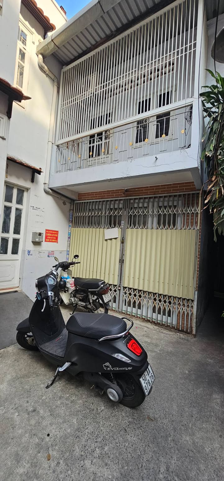 Nhà riêng Bùi Viện Quận 1 11m² 2.55 tỷ - Chính chủ bán