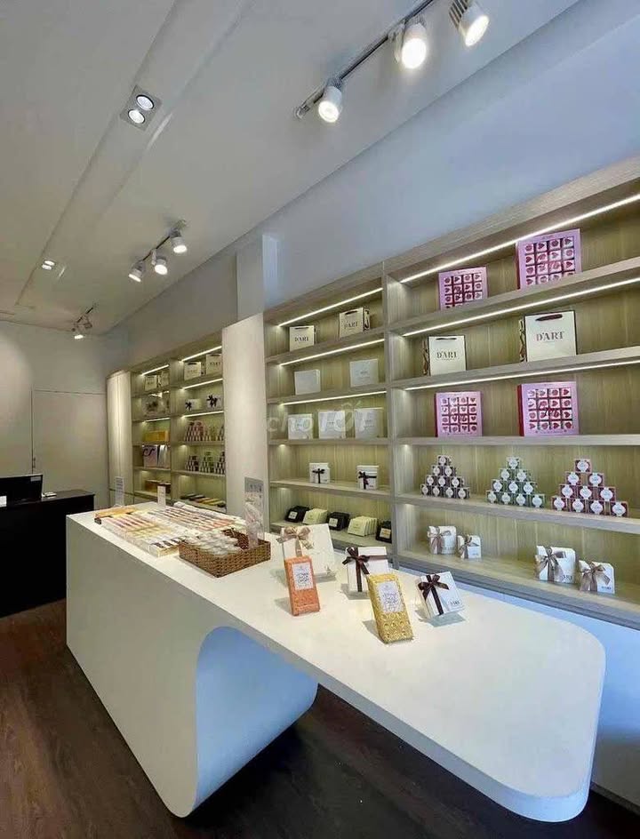 Nhà cho thuê Trần Phú Đà Nẵng 176m² 40 triệu - Ô tô vào tận nhà