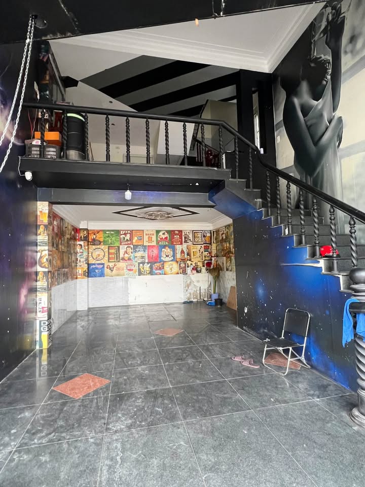 Nhà nguyên căn Nguyễn Tất Thành 10 triệu - KD sầm uất