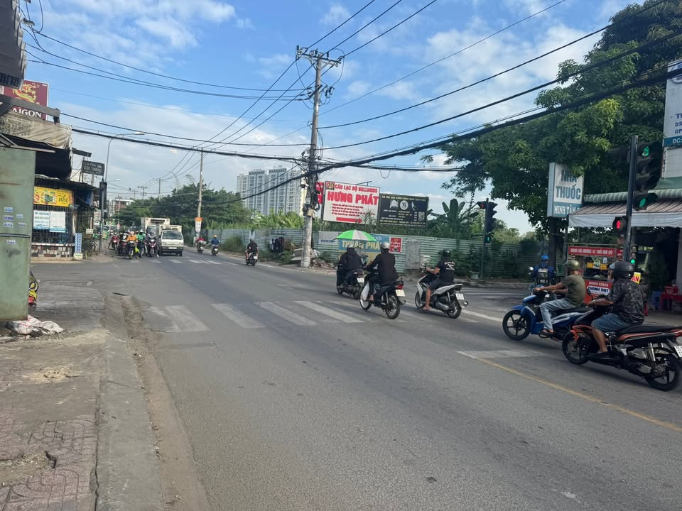 Nhà nguyên căn Nguyễn Thị Búp 4x25 10 triệu - Vị trí đẹp